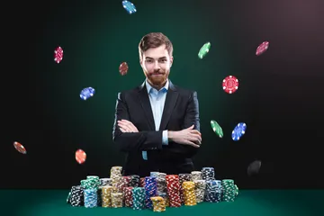 উজ্জ্বল লগইন প্রম্পটে আলোকিত একটি ল্যাপটপ—যা GOOD112–এর সুরক্ষিত প্রবেশব্যবস্থাকে নির্দেশ করে।